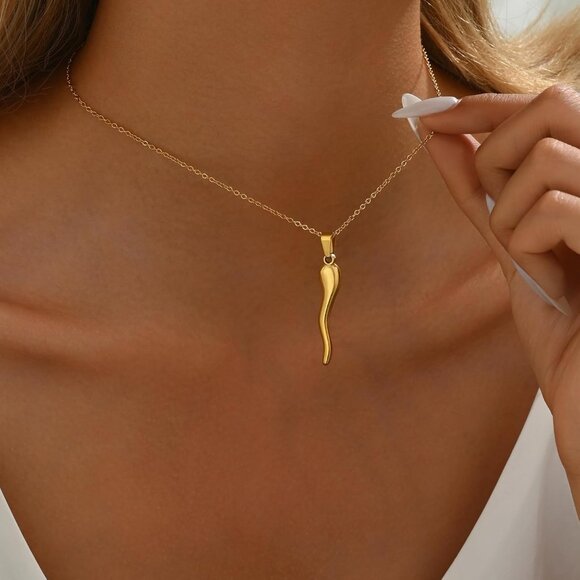 ⚡Gold Necklace for Women 18K Gold Plated Crescent Moon Sun Shoe Horn Pendant - Picture 3 of 7